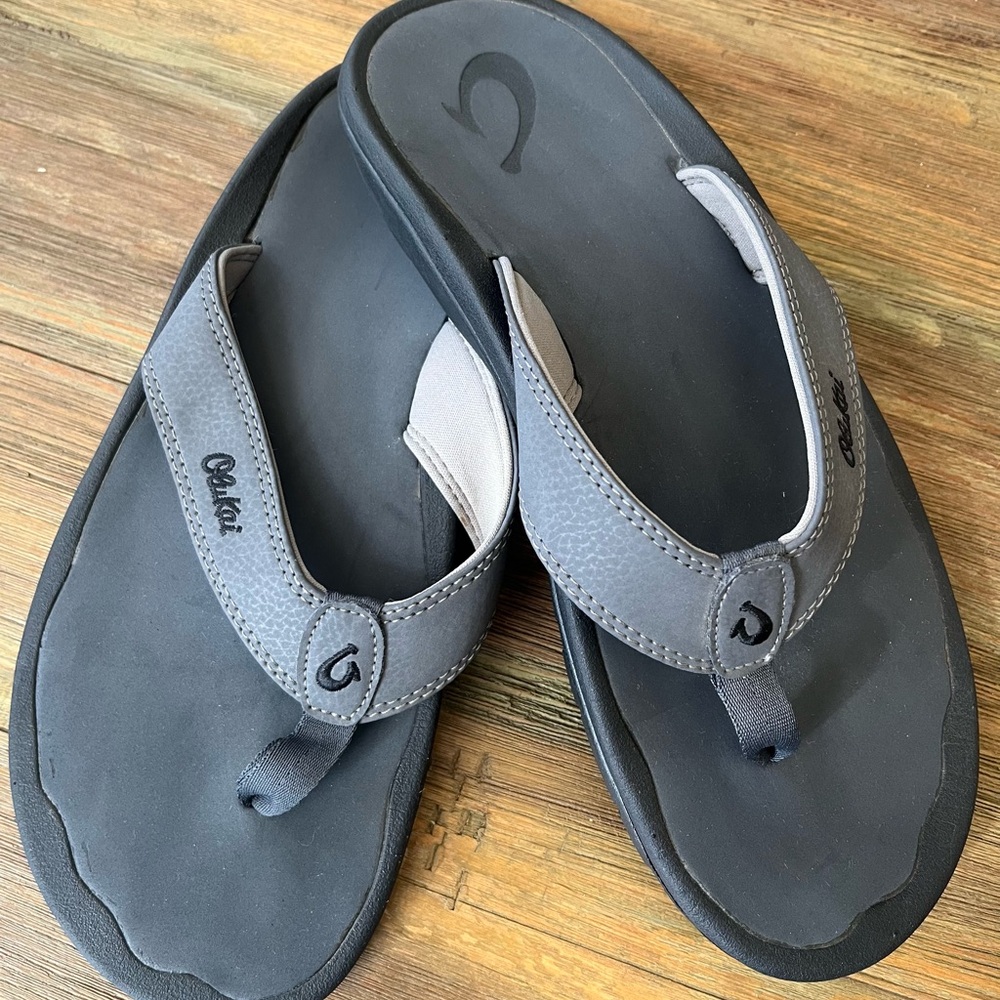 Olukai “Ohana” Men’s Flip Flops